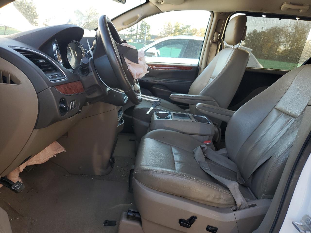 CHRYSLER TOWN & COUNTRY TOURING