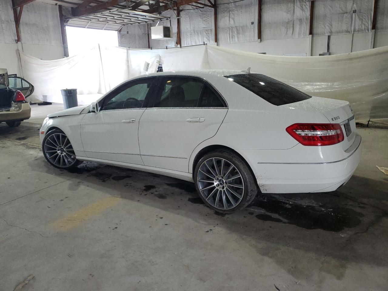 MERCEDES-BENZ E-CLASS 350