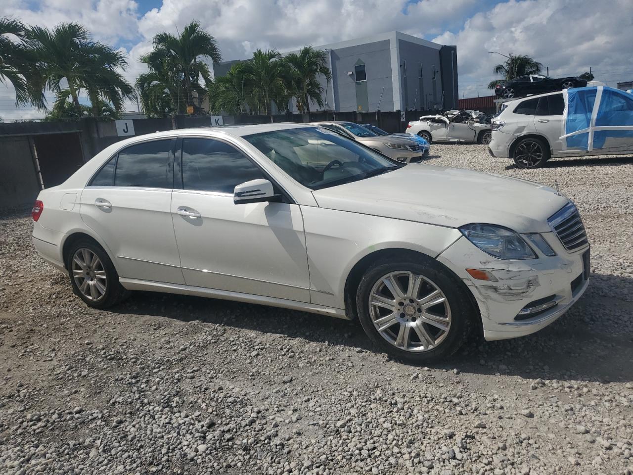 MERCEDES-BENZ E-CLASS 350