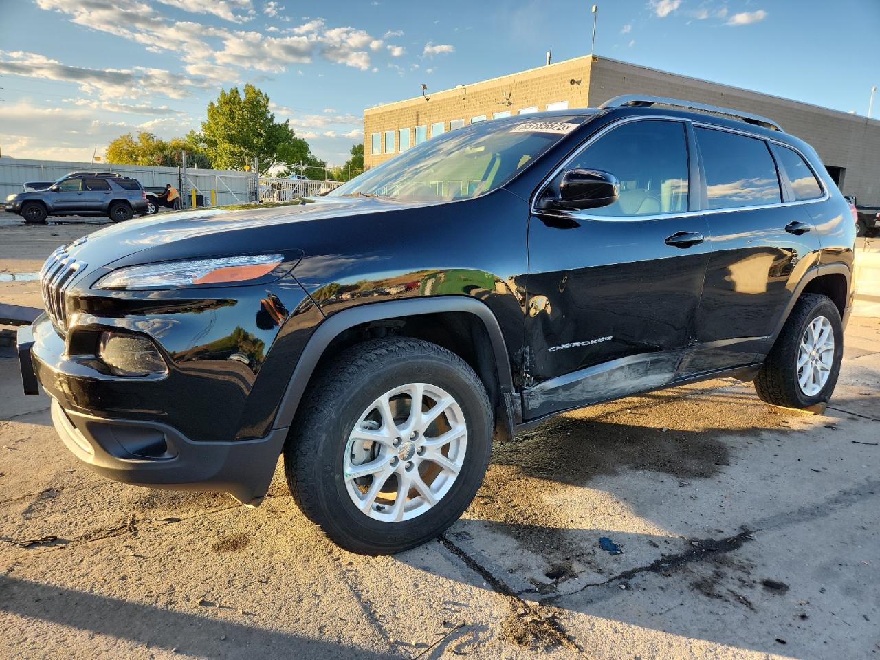 JEEP GRAND CHEROKEE LATITUDE PLUS