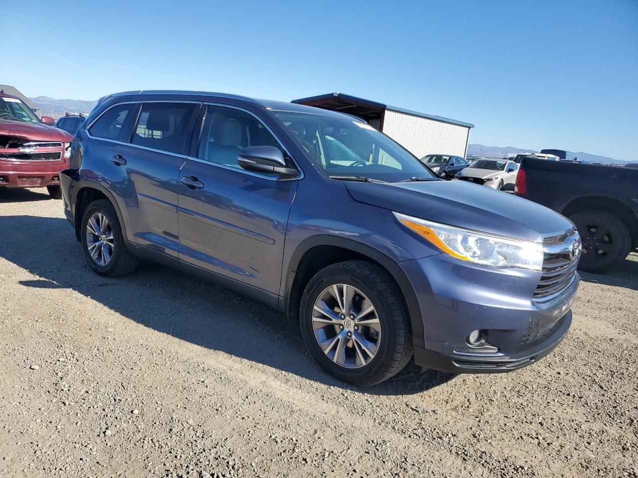 TOYOTA HIGHLANDER XLE