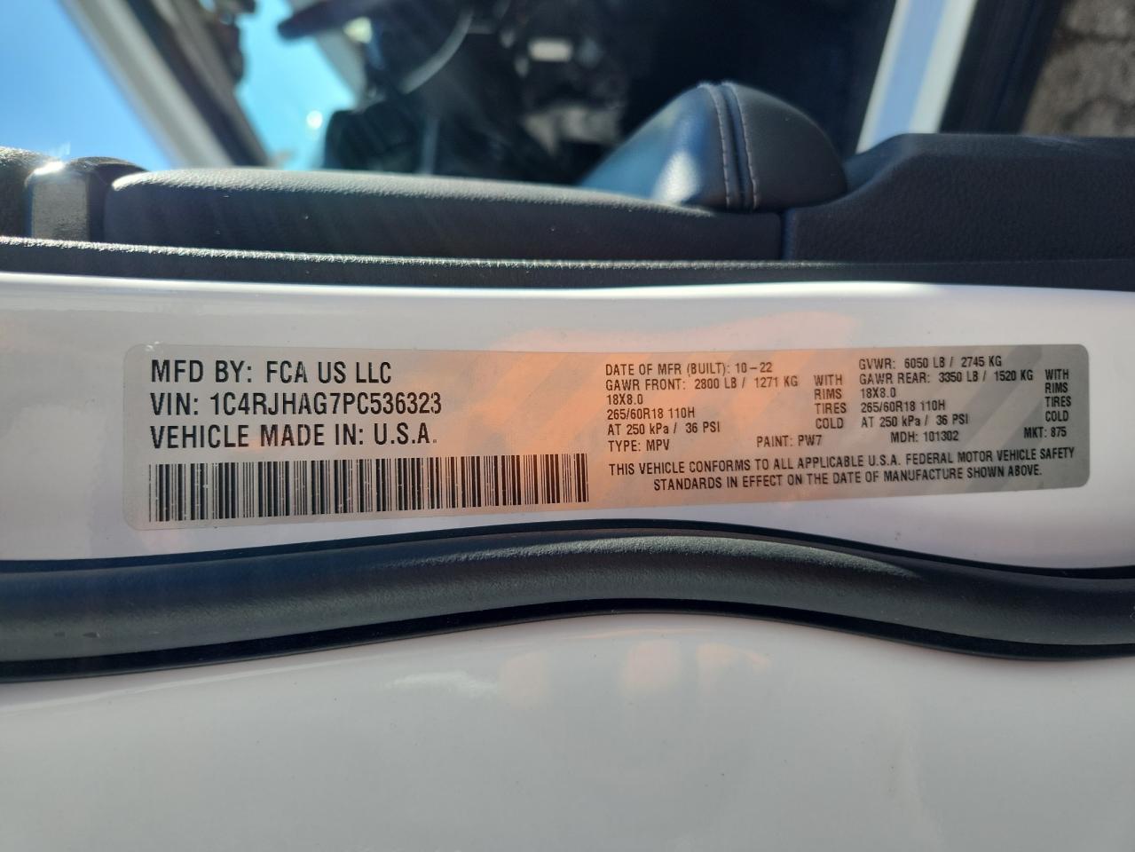 JEEP GRAND CHEROKEE LAREDO