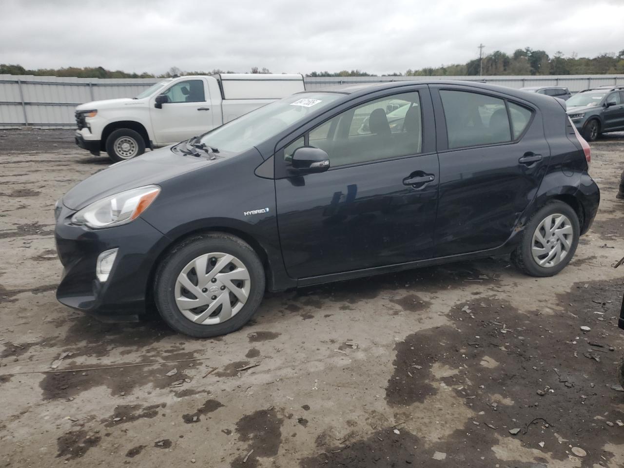 TOYOTA PRIUS C