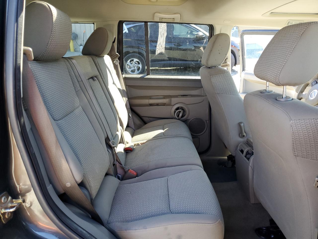 Lot #3309631049 2006 JEEP COMMANDER