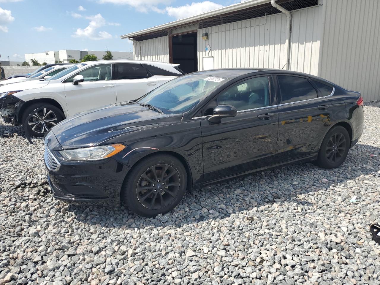 FORD FUSION SE