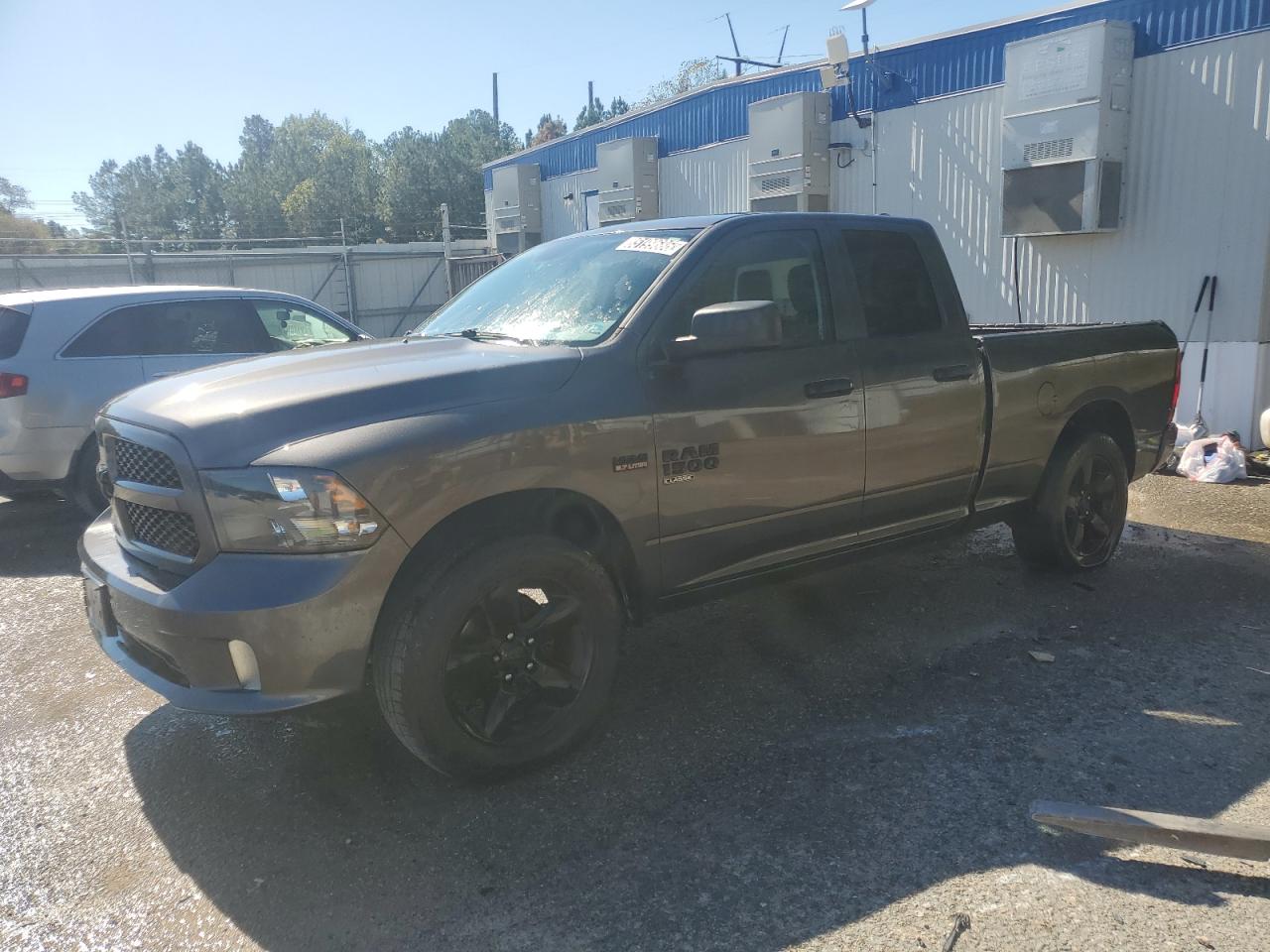 RAM 1500 TRADESMAN