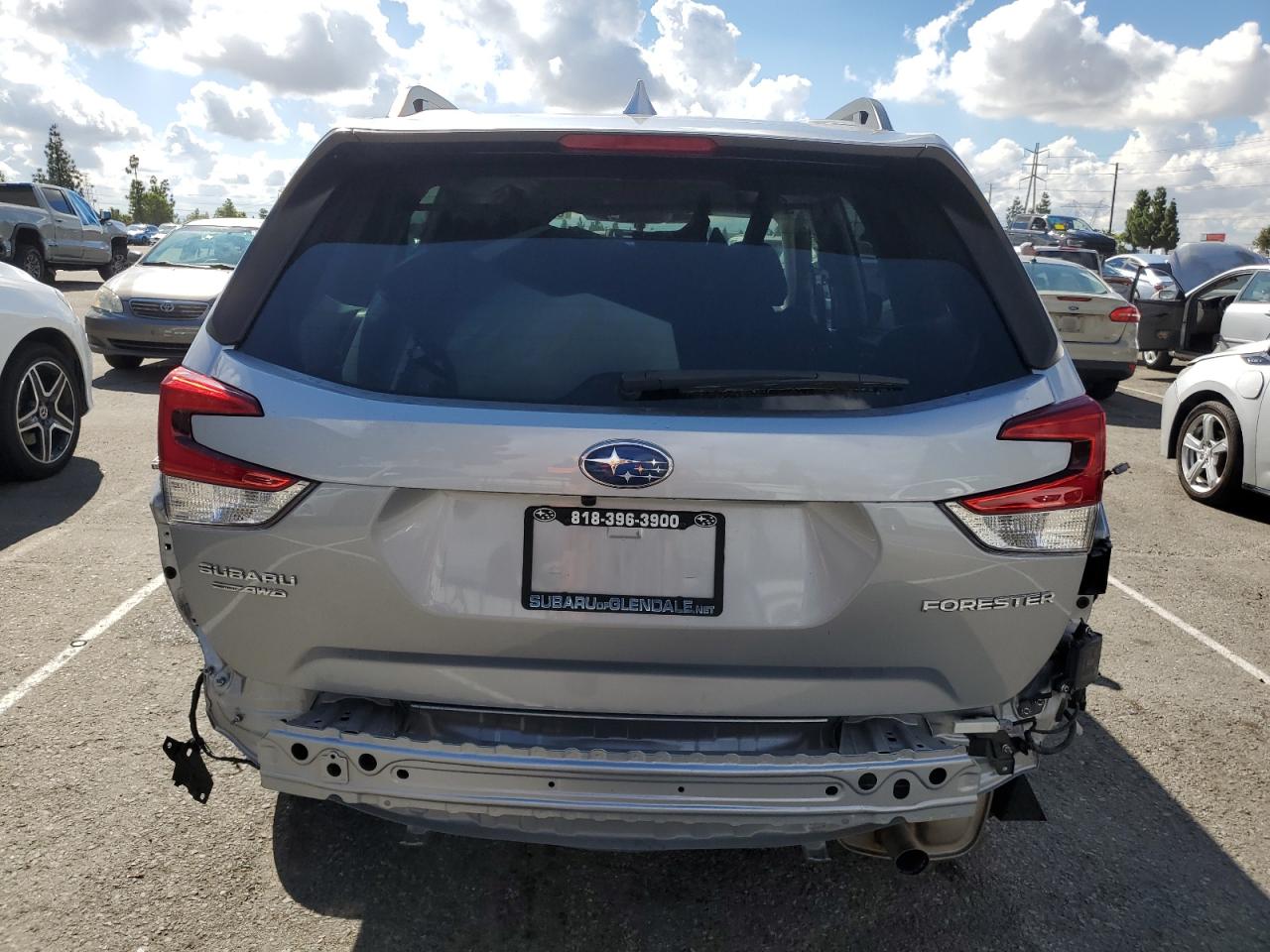 SUBARU FORESTER PREMIUM