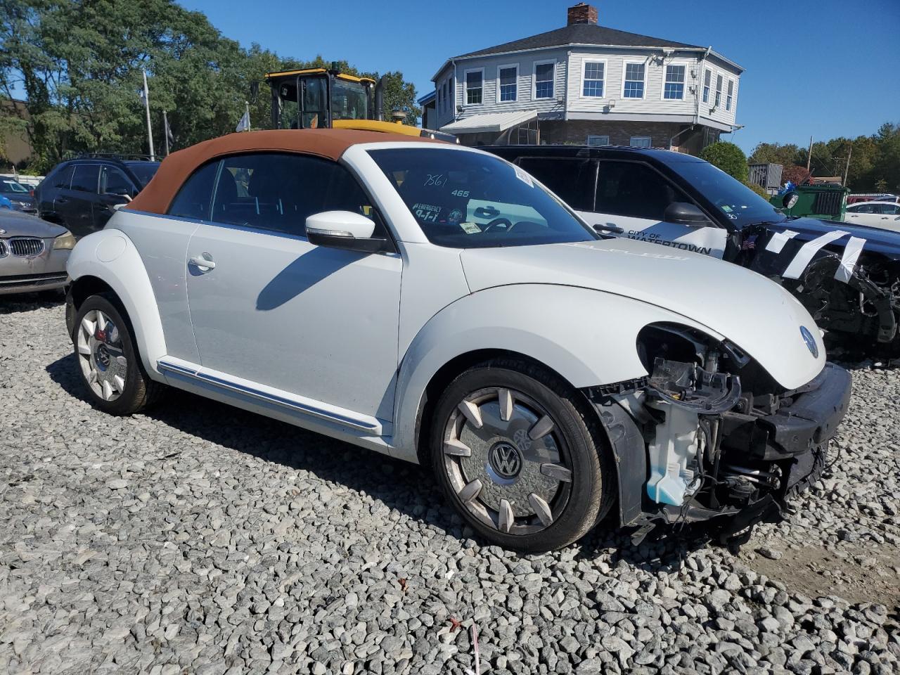 VOLKSWAGEN BEETLE S