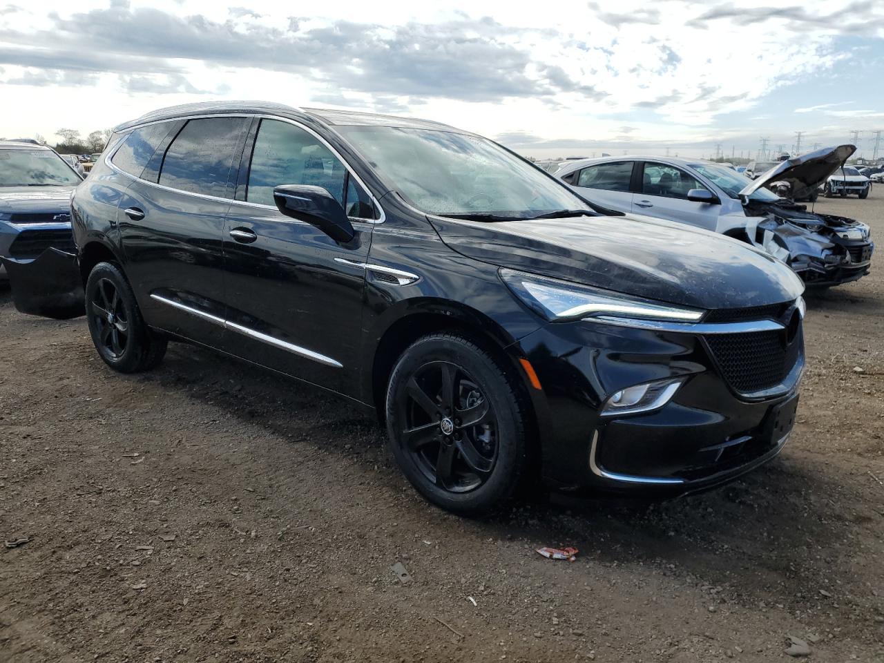 BUICK ENCLAVE ESSENCE