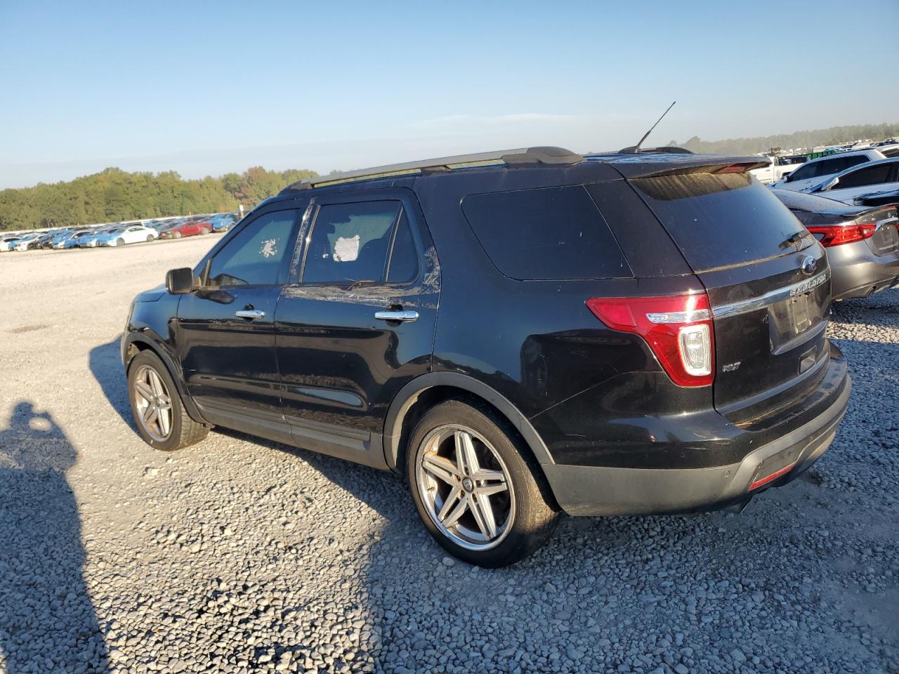 FORD EXPLORER XLT