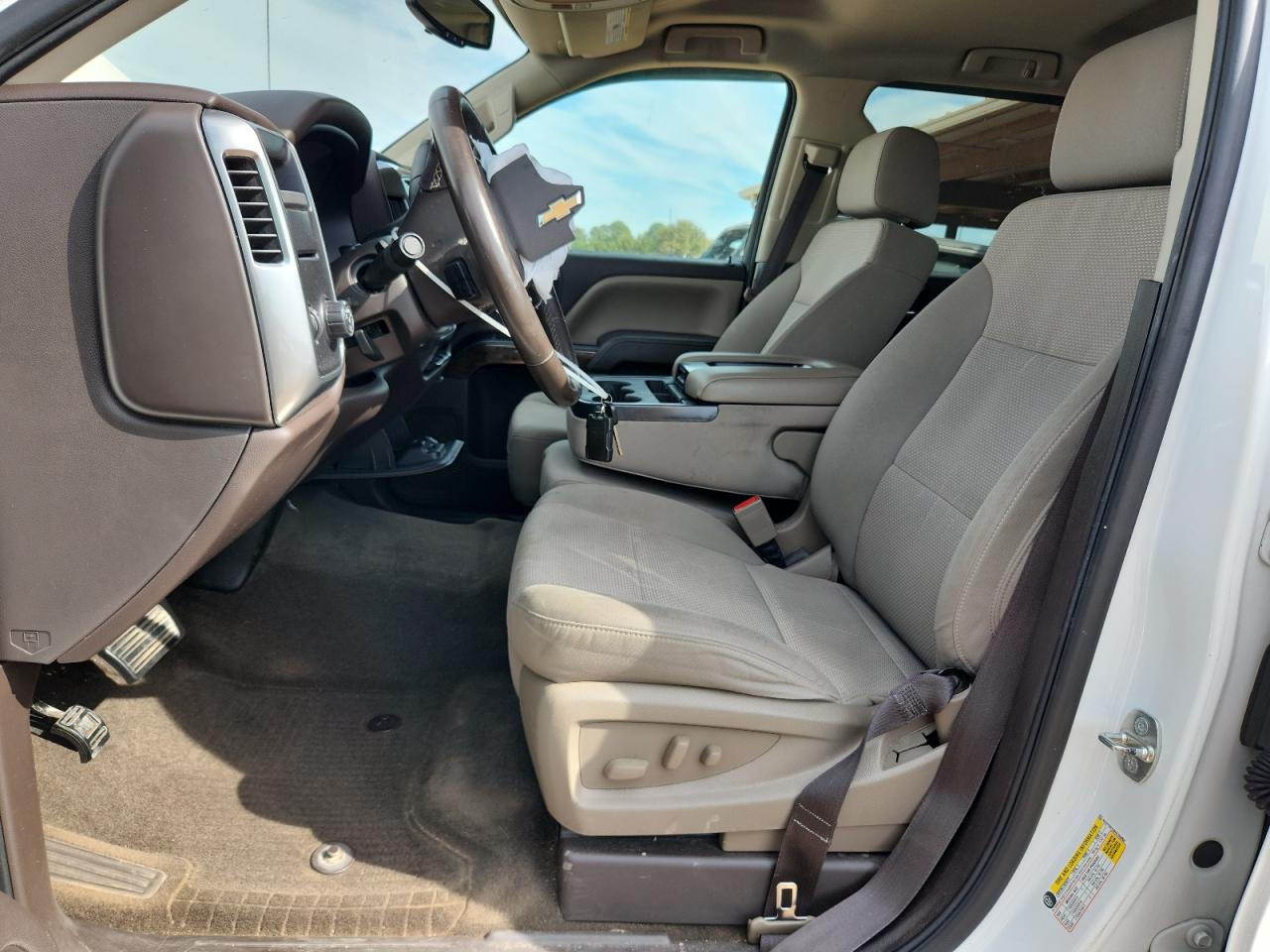 CHEVROLET SILVERADO C1500 LT