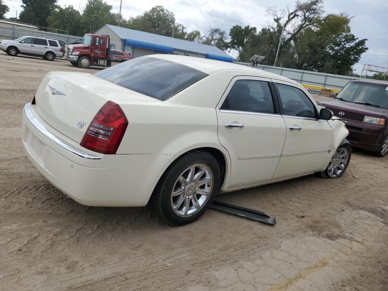 Lot #3284142551 2005 CHRYSLER 300C