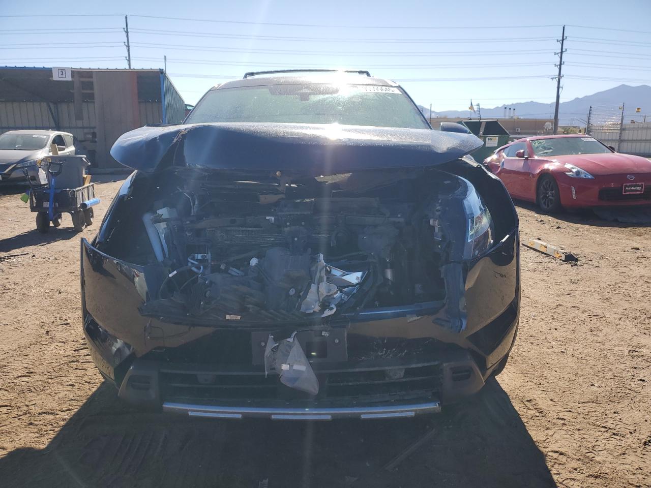 NISSAN PATHFINDER PLATINUM