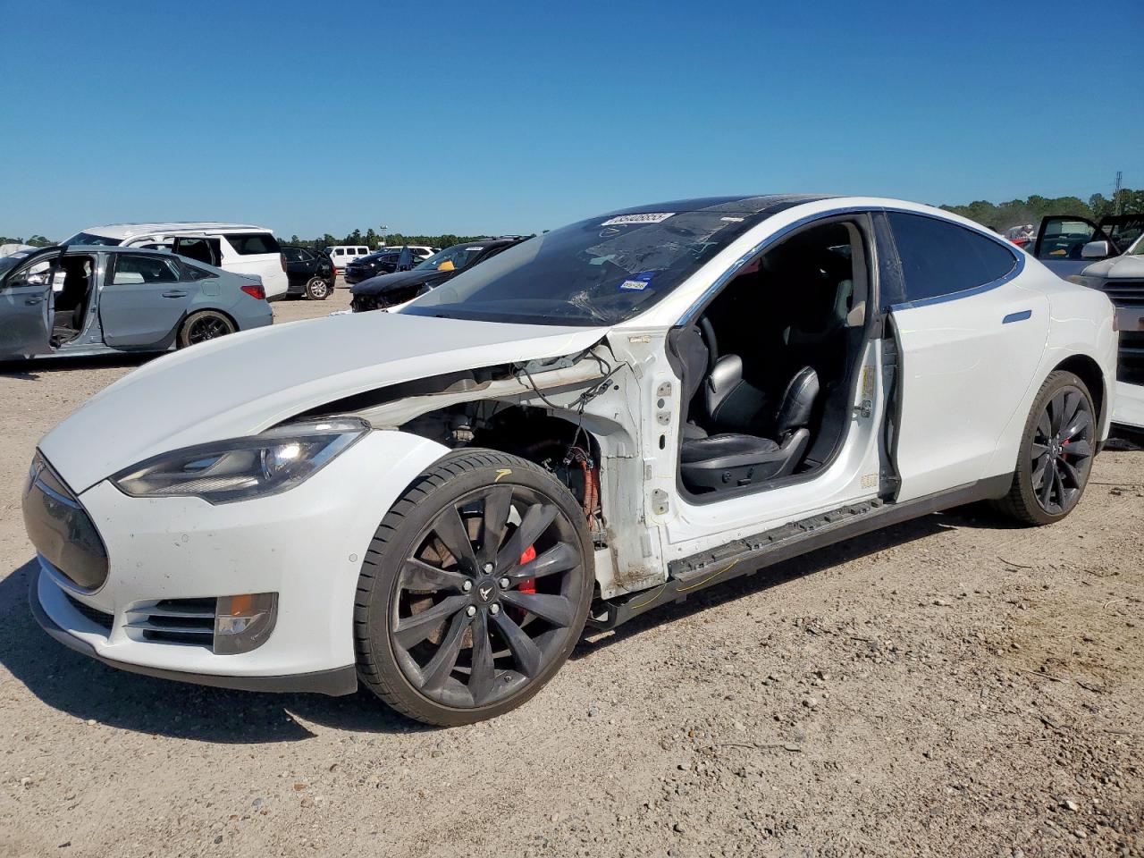 TESLA MODEL S P85D