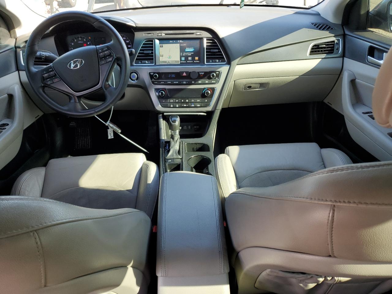 HYUNDAI SONATA SPORT