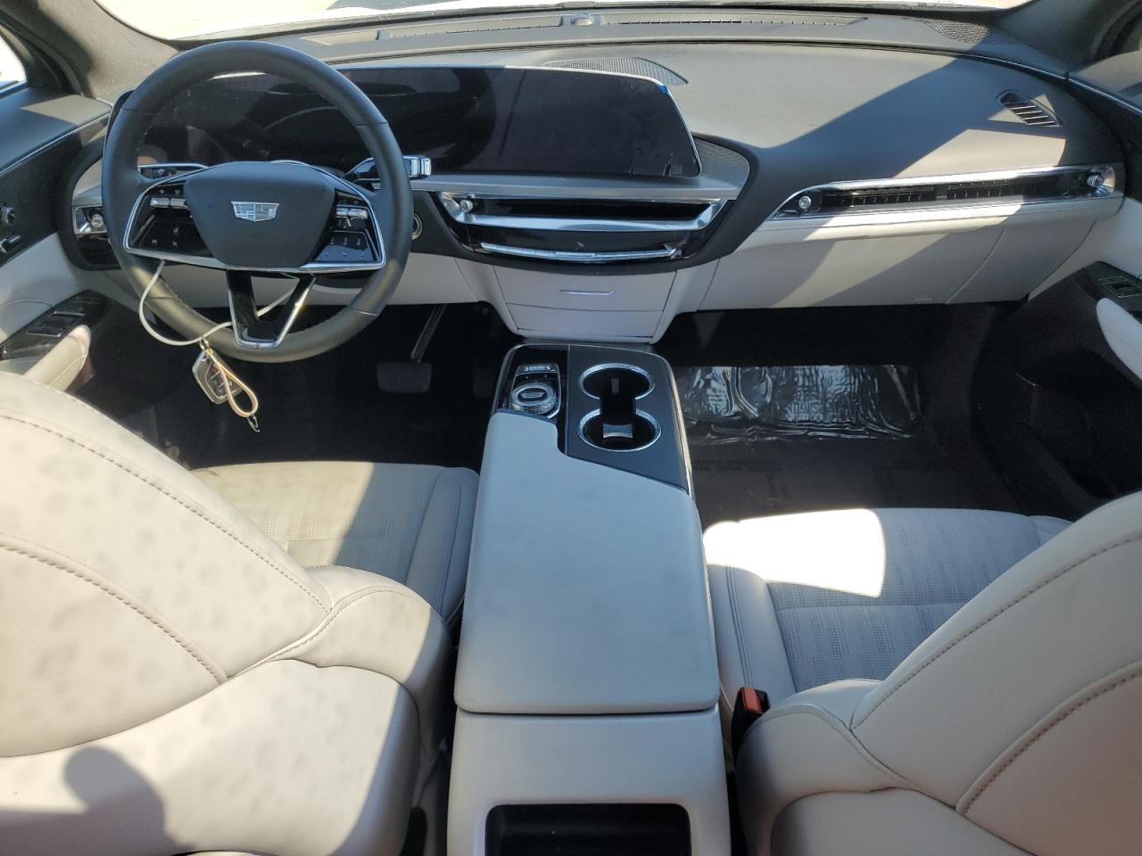 CADILLAC LYRIQ LUXURY