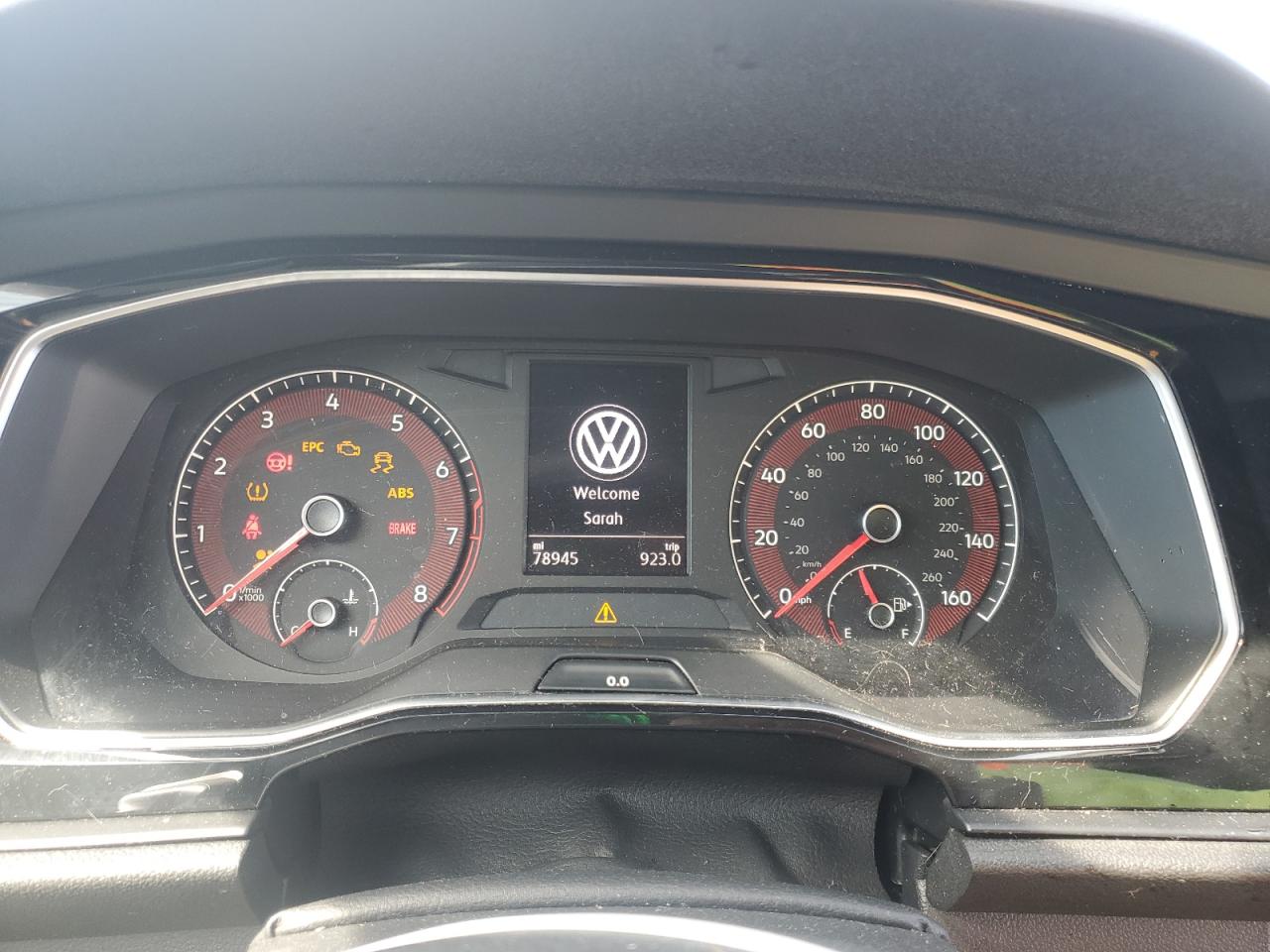 VOLKSWAGEN JETTA S