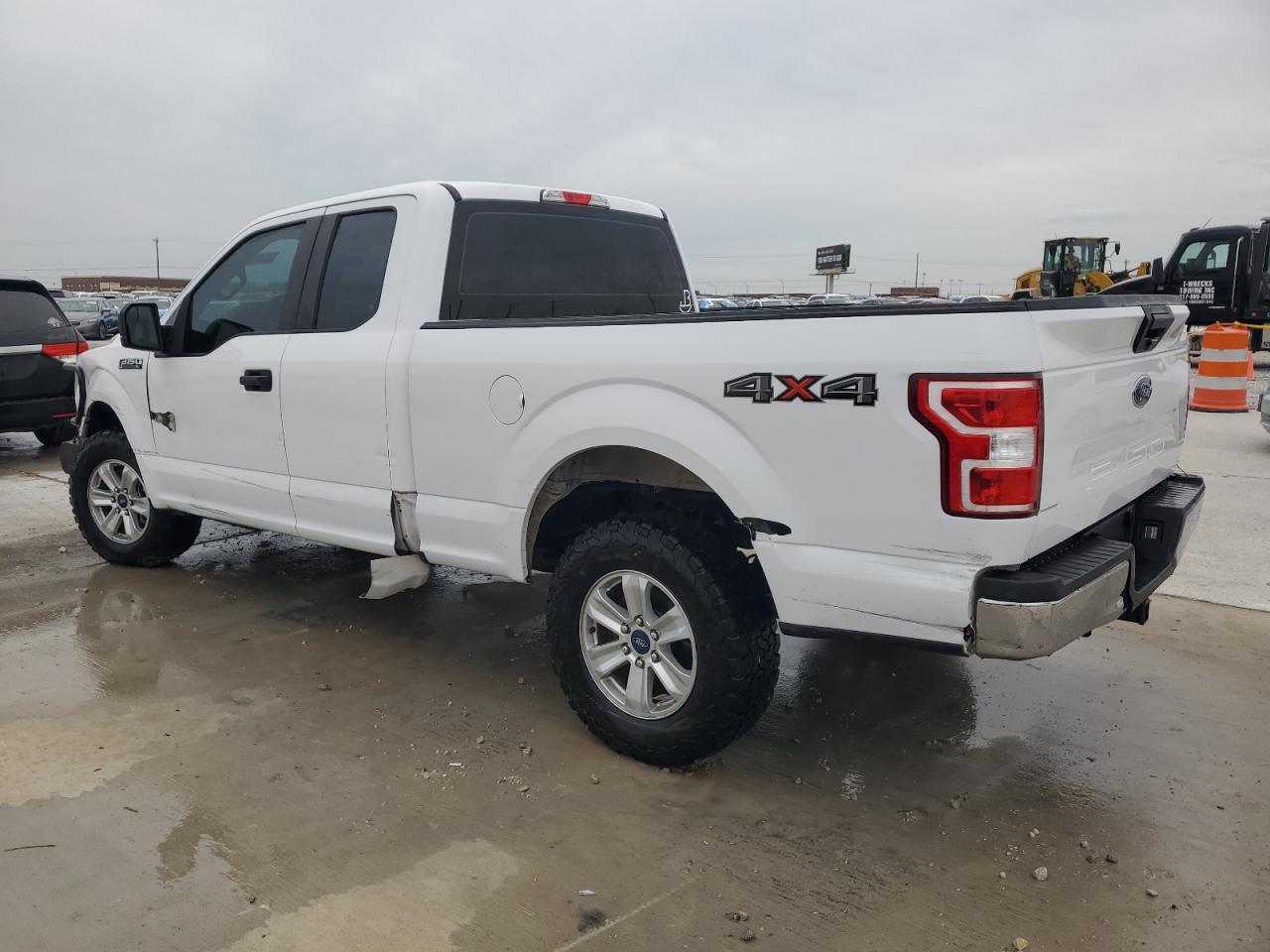 FORD F-150 SUPER CAB