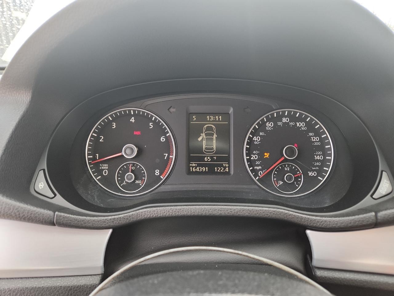 VOLKSWAGEN PASSAT SE