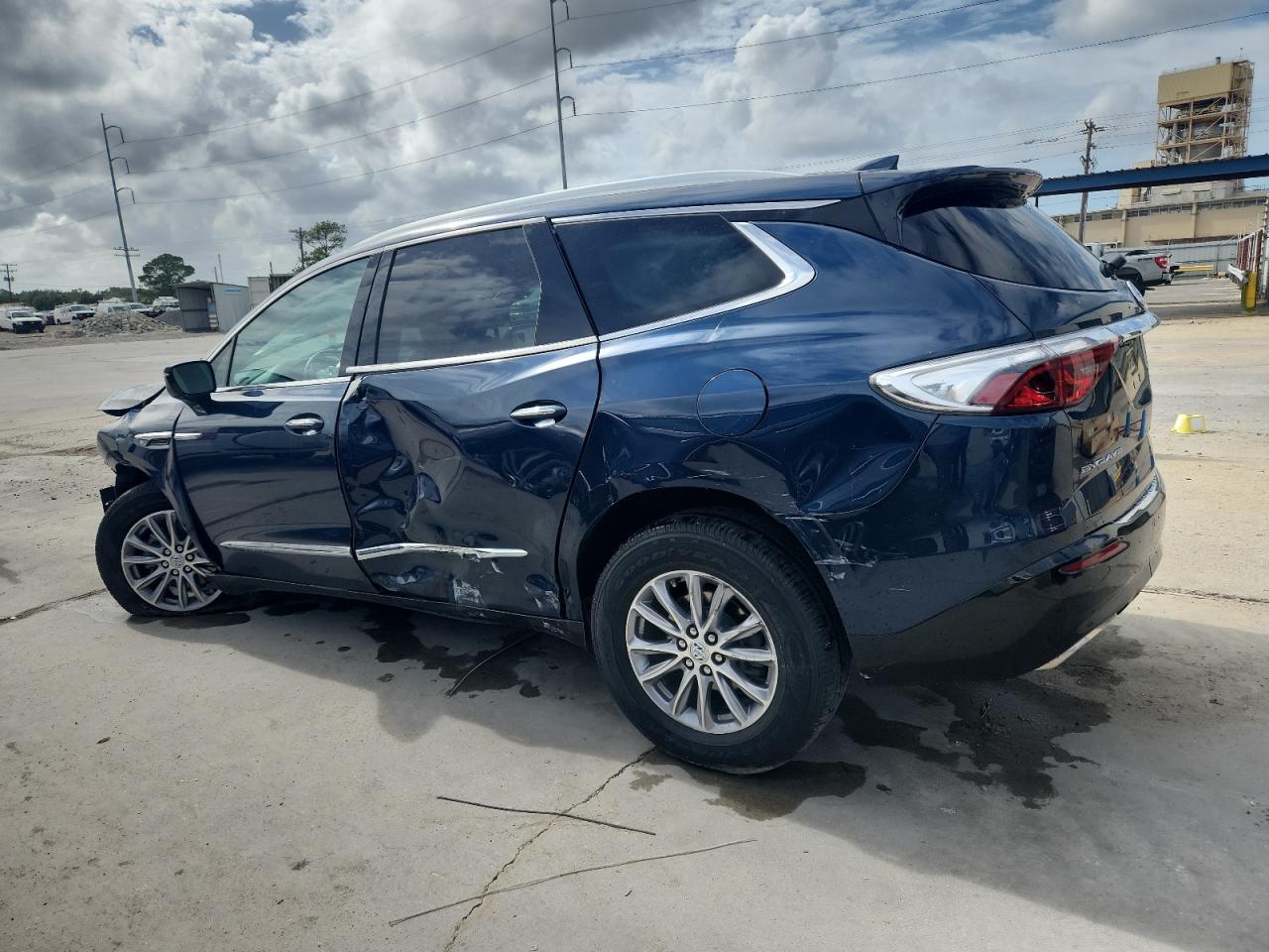 BUICK ENCLAVE ESSENCE