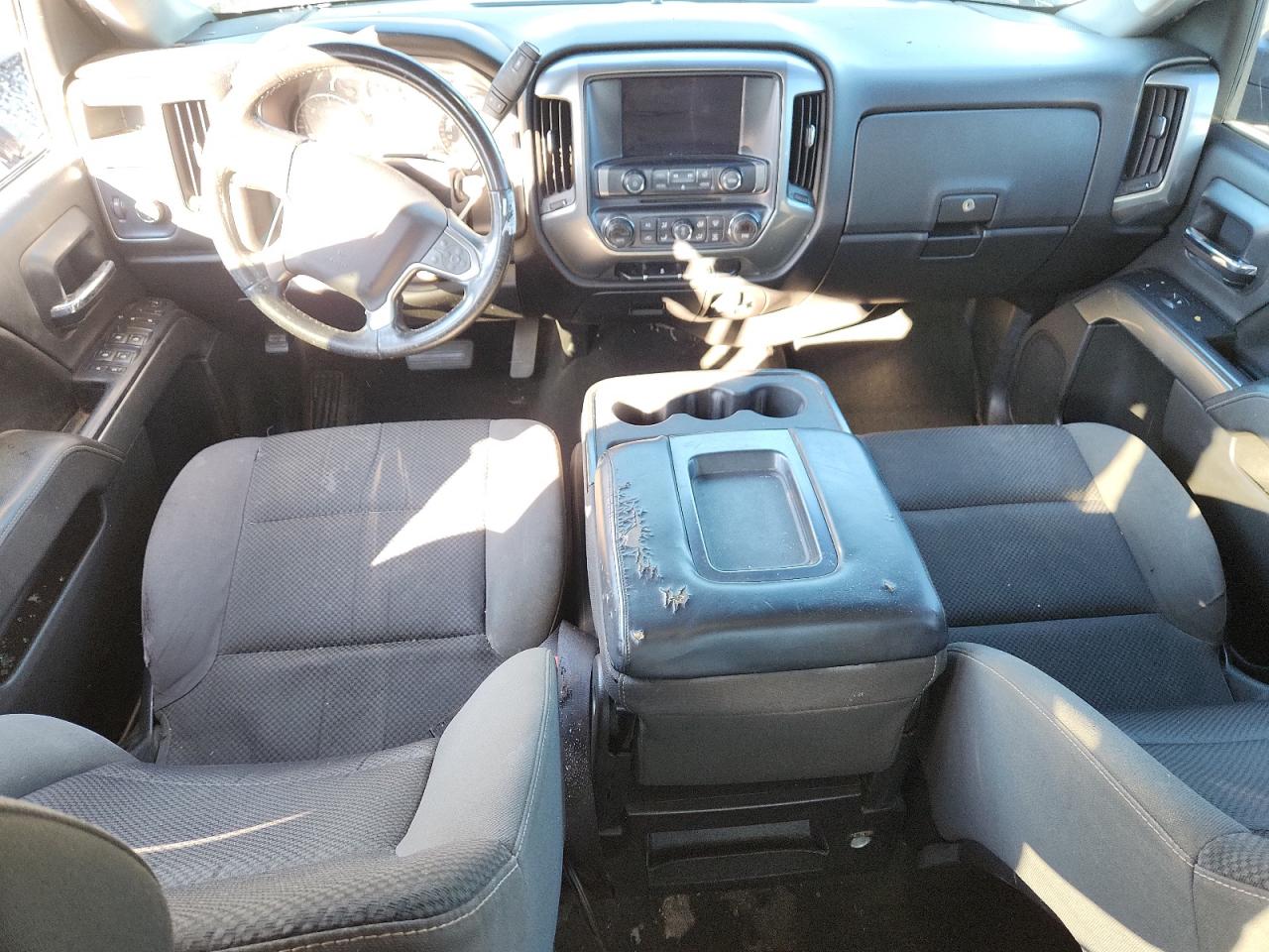 CHEVROLET SILVERADO C1500 LT