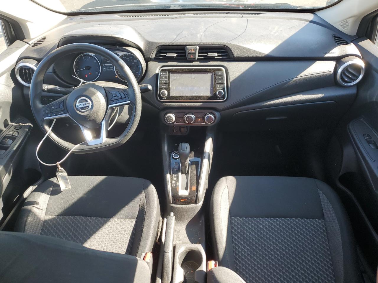NISSAN VERSA S