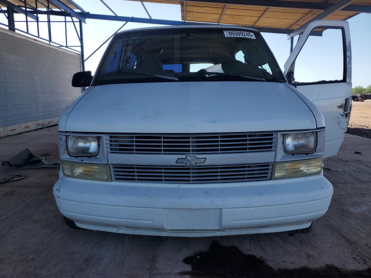 Lot #3310776960 1999 CHEVROLET ASTRO
