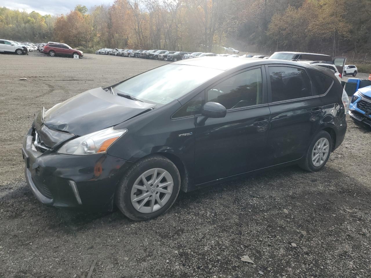 TOYOTA PRIUS V