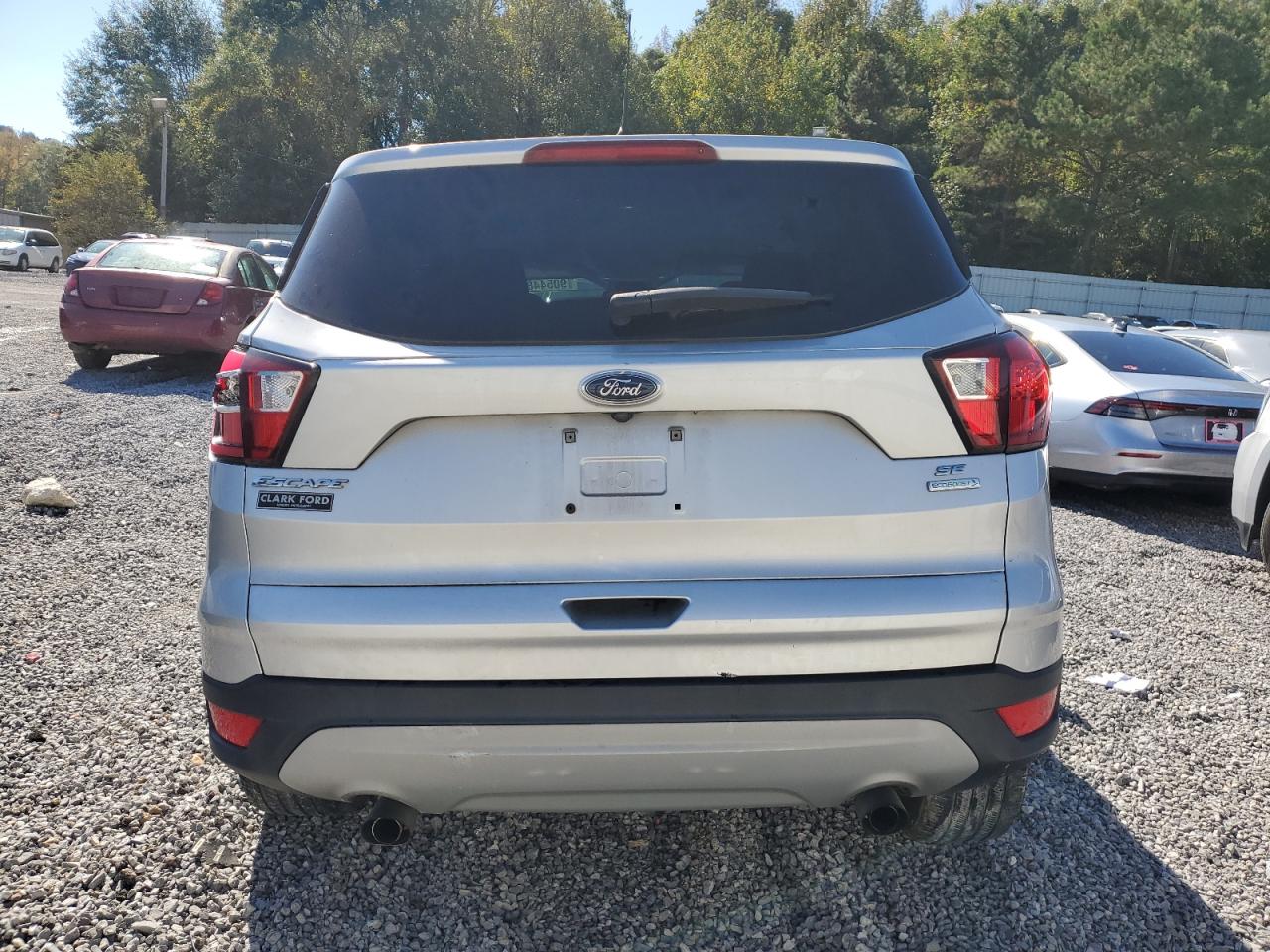 FORD ESCAPE SE