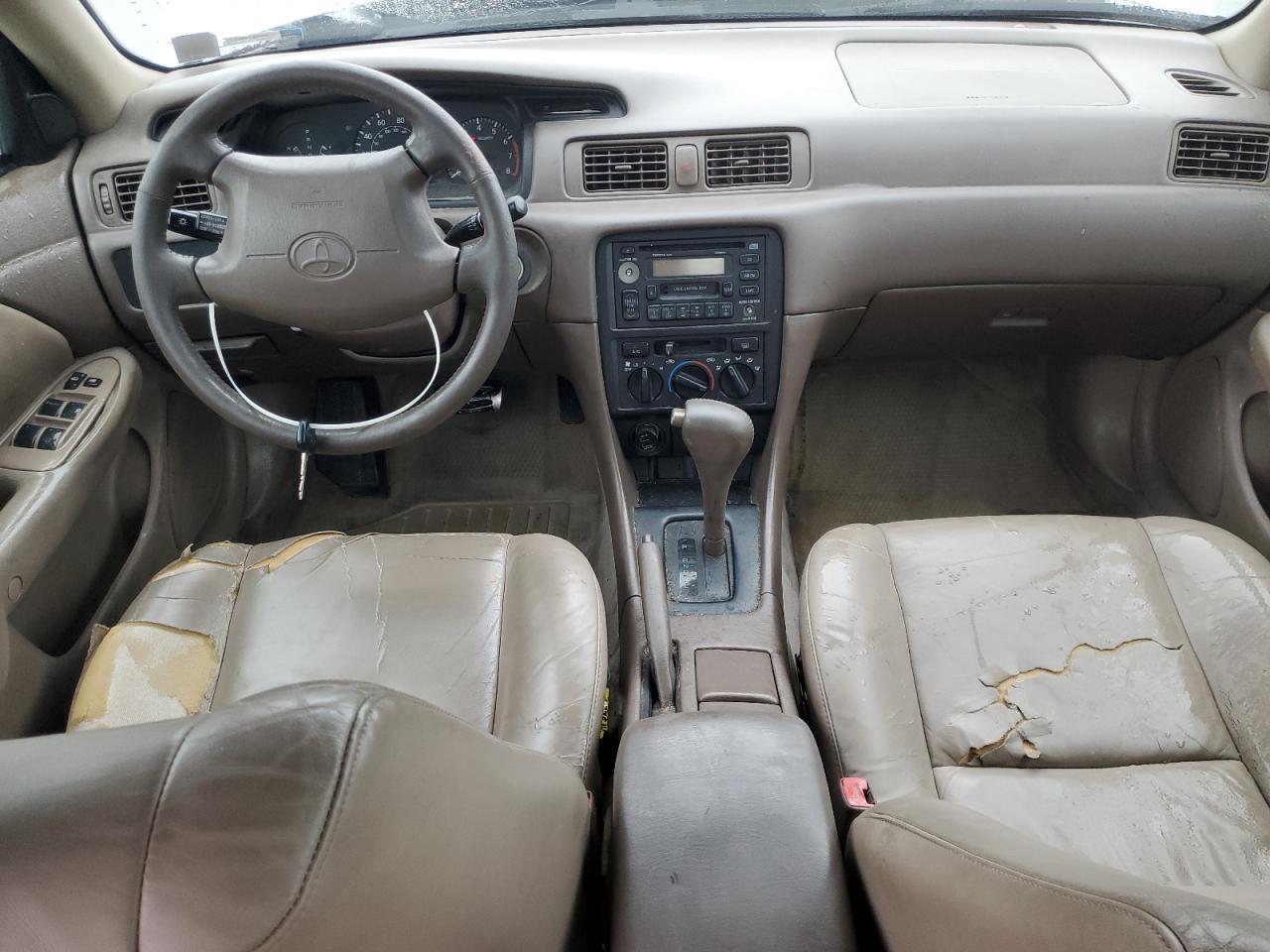 Lot #3284138568 1999 TOYOTA CAMRY LE