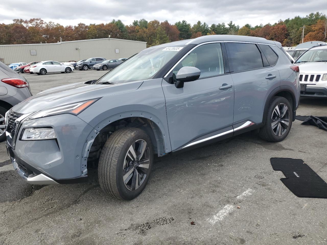 NISSAN ROGUE PLATINUM