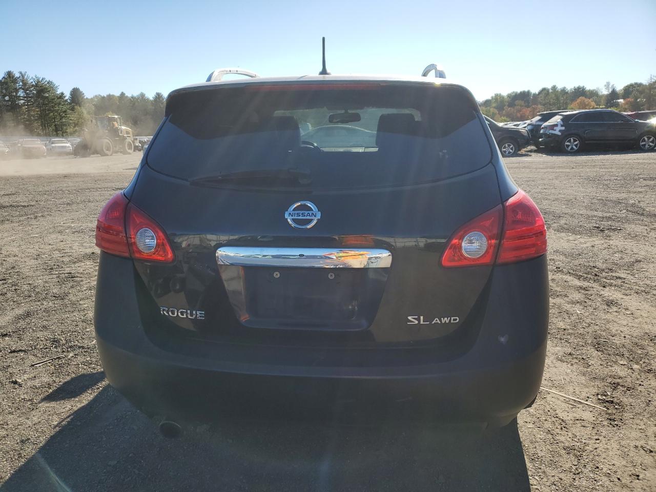 NISSAN ROGUE S