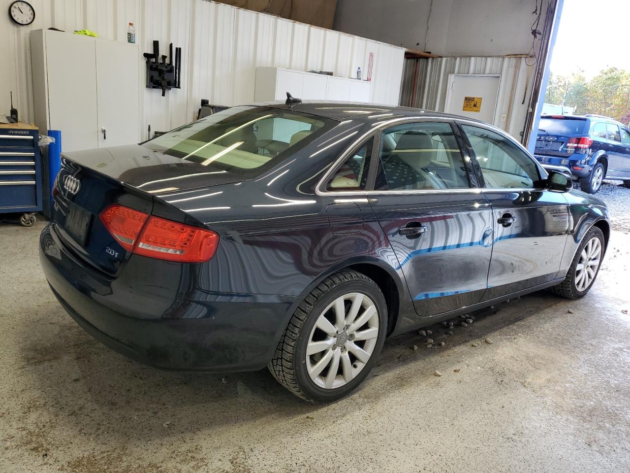 AUDI A4 PREMIUM