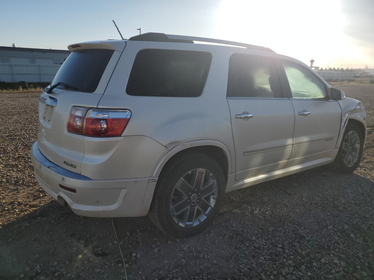 GMC ACADIA DENALI