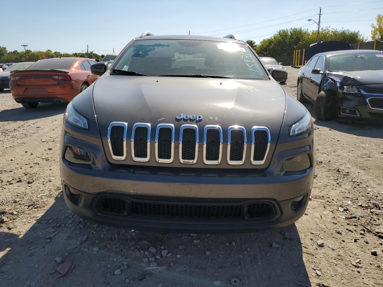 JEEP GRAND CHEROKEE LATITUDE PLUS