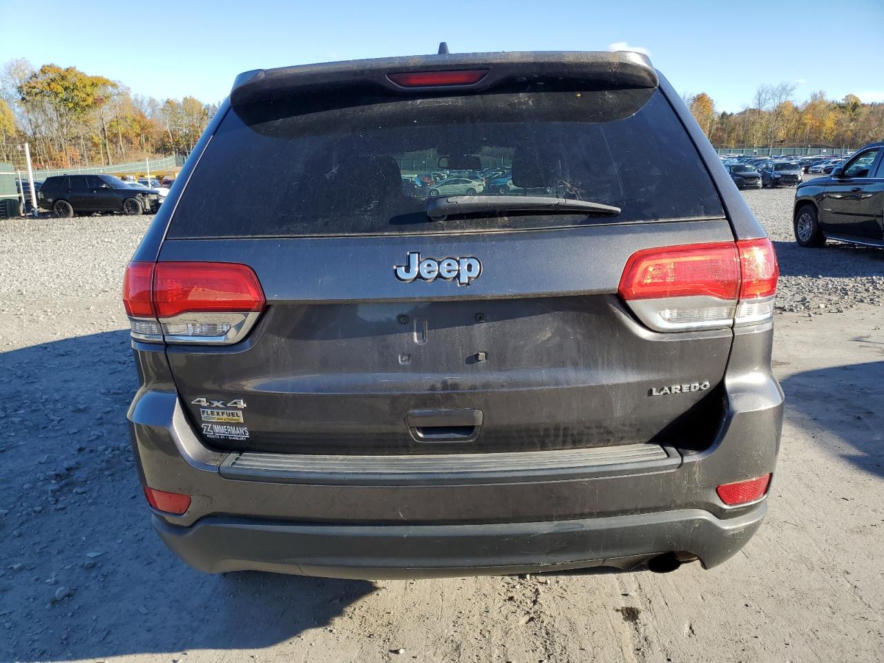 JEEP GRAND CHEROKEE LAREDO