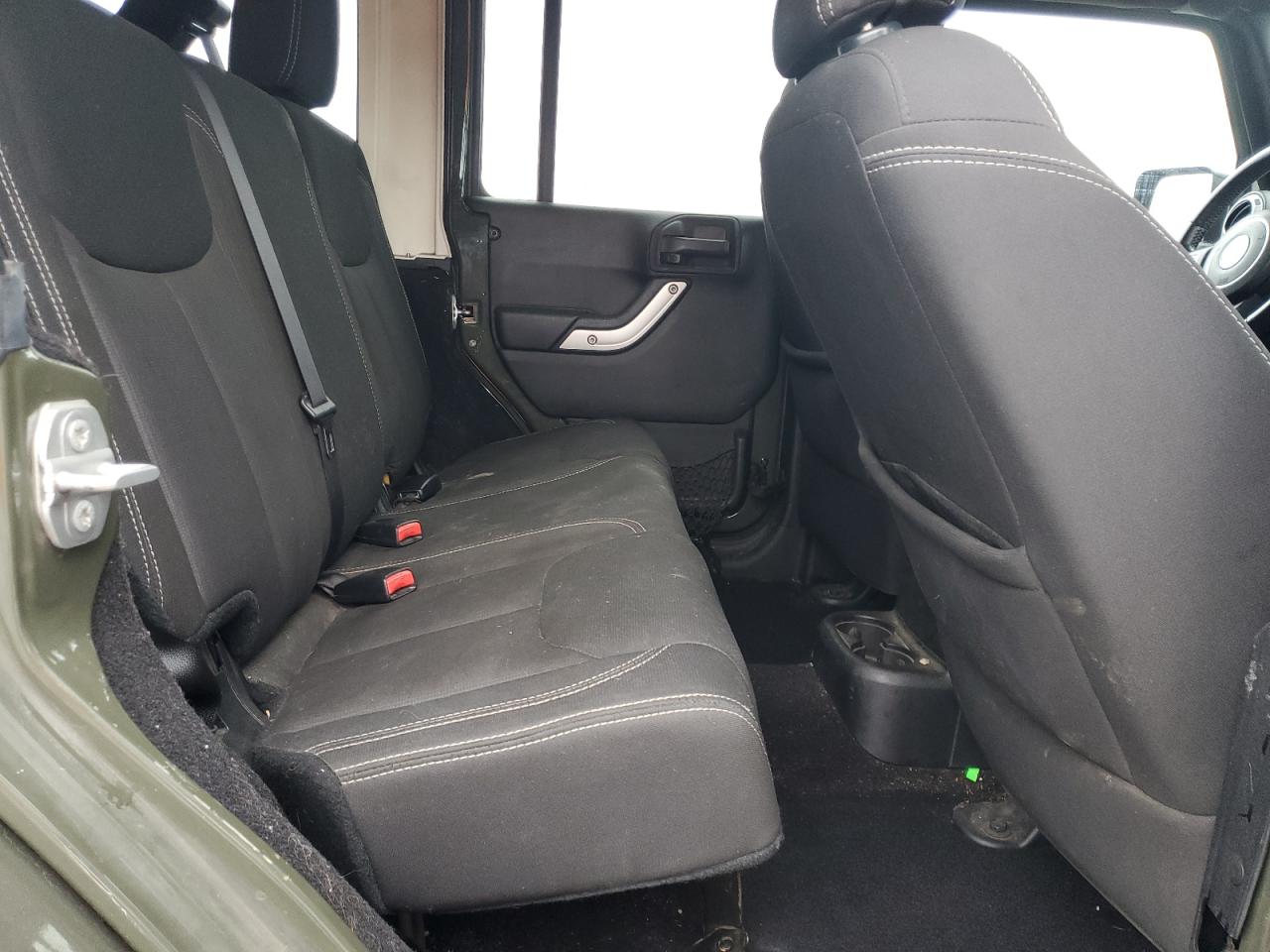 JEEP WRANGLER SAHARA