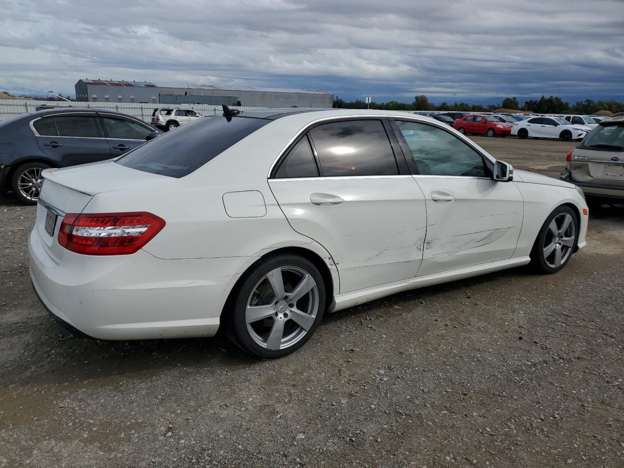 MERCEDES-BENZ E-CLASS 350