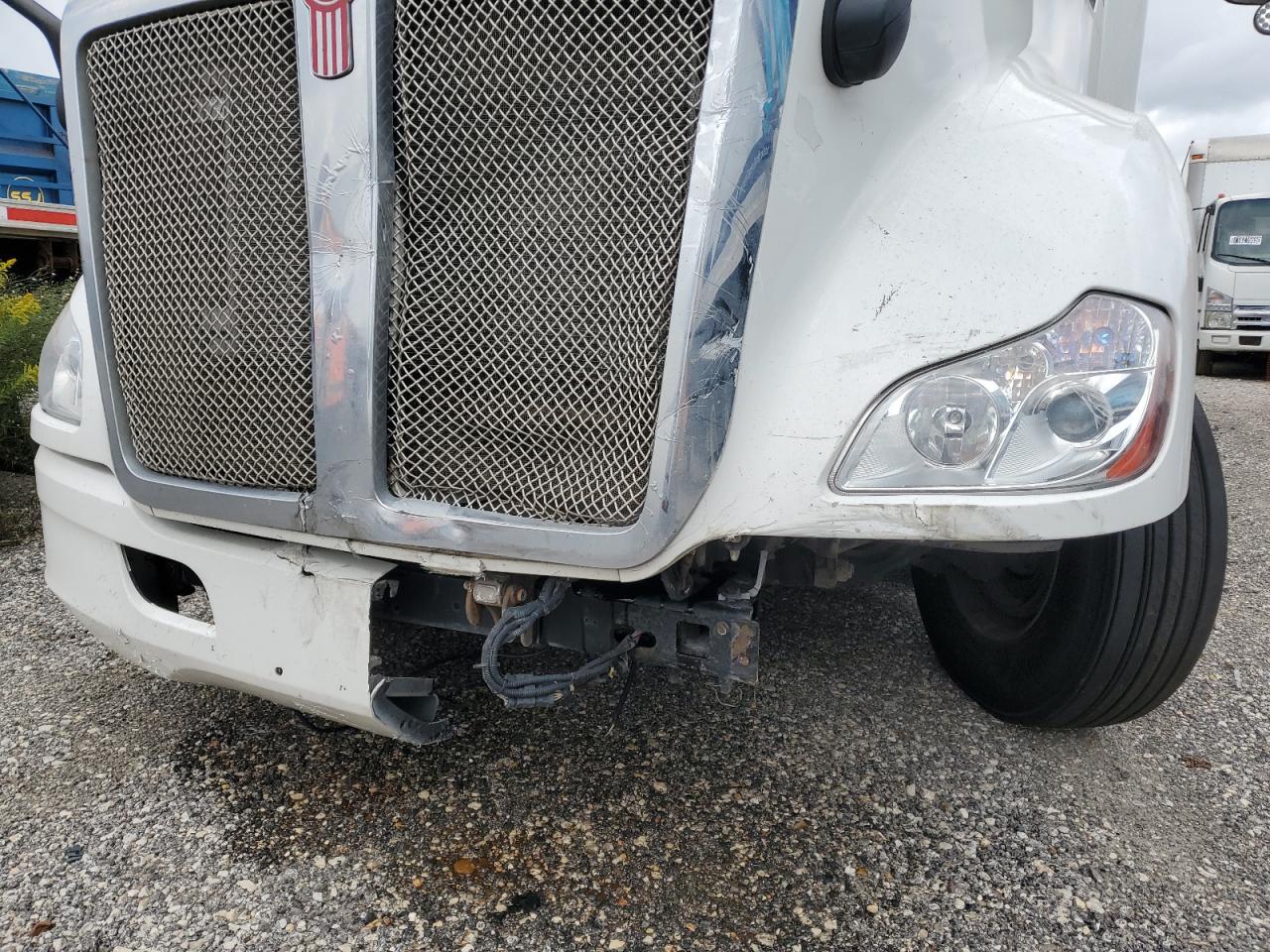 Lot #3291620289 2018 KENWORTH T680