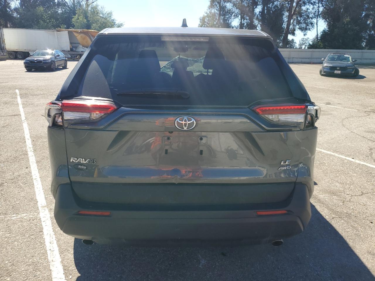 TOYOTA RAV4 LE
