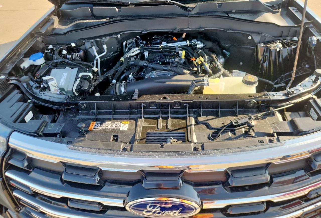 FORD EXPLORER ACTIVE