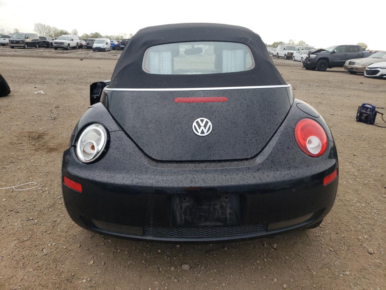 Lot #3291338133 2009 VOLKSWAGEN NEW BEETLE S