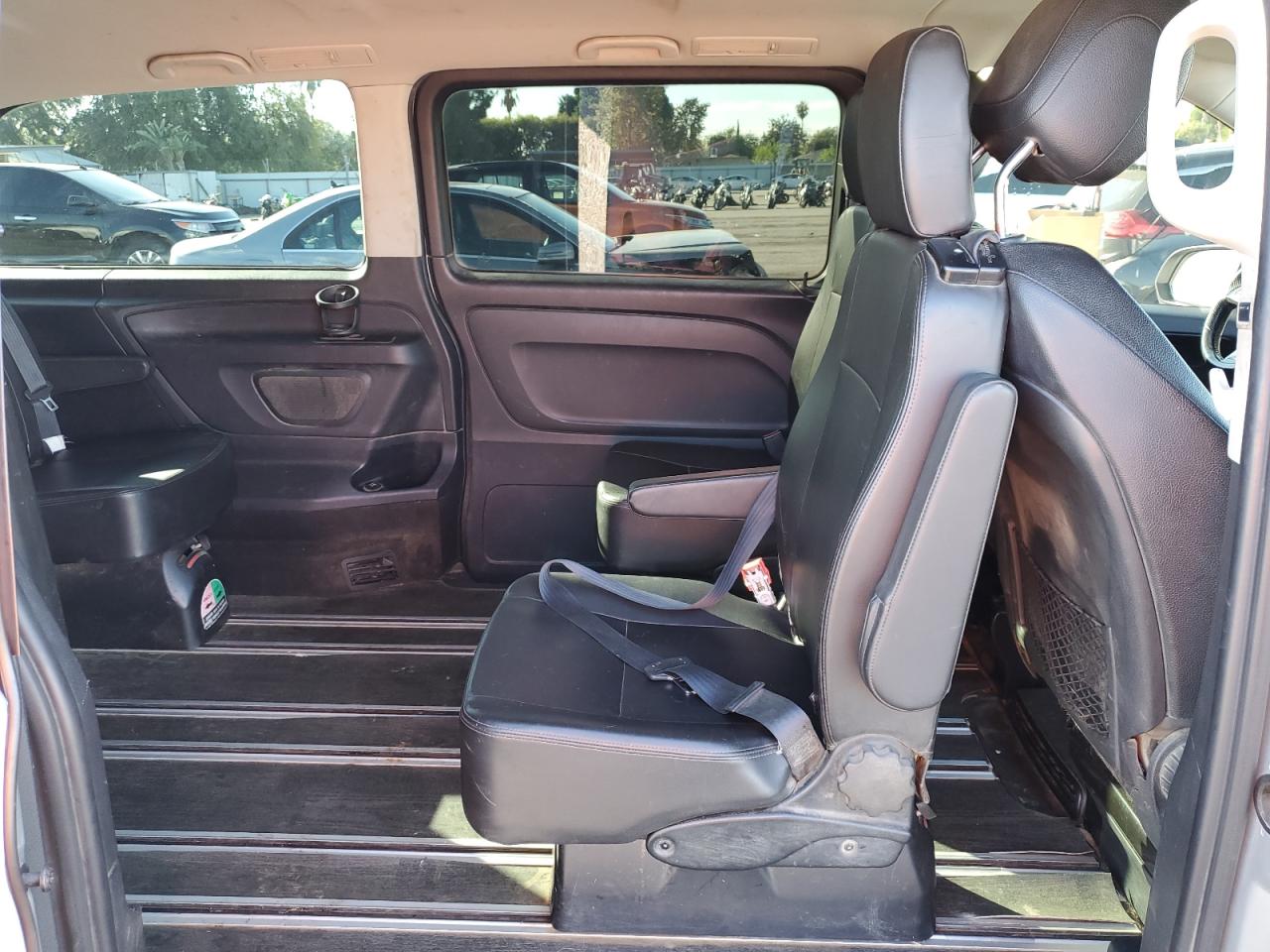 MERCEDES-BENZ METRIS