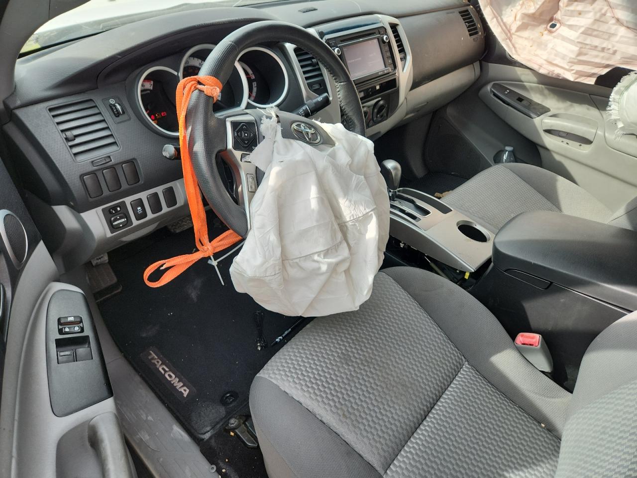 TOYOTA TACOMA ACCESS CAB