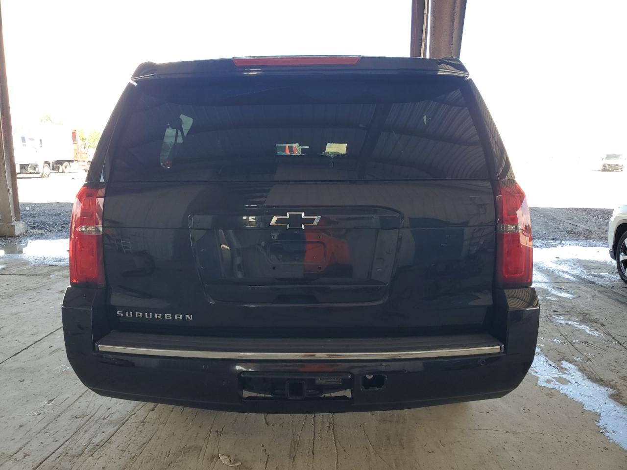 CHEVROLET SUBURBAN C1500 LTZ