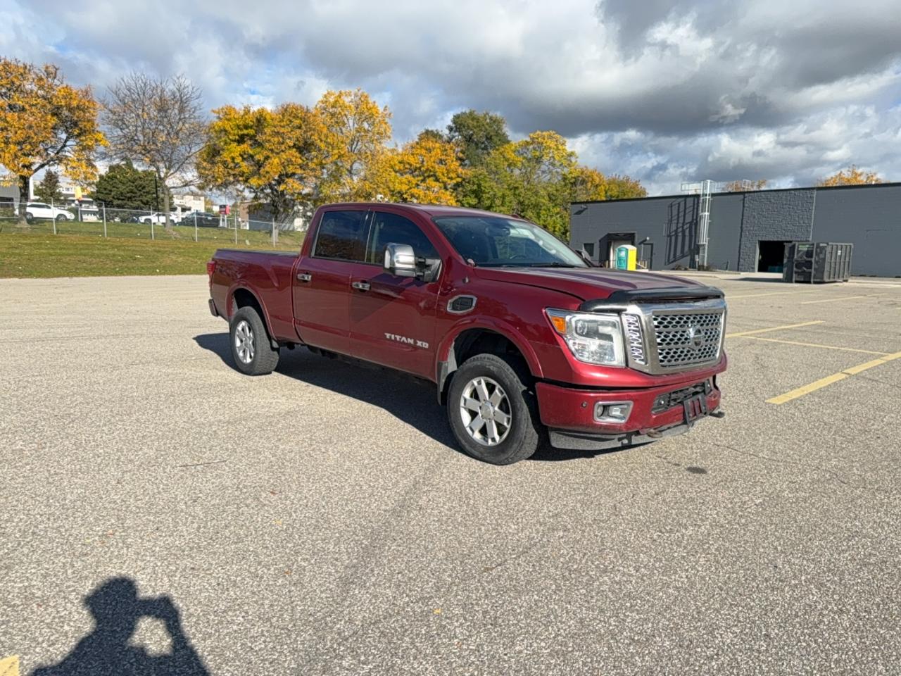 NISSAN TITAN SL