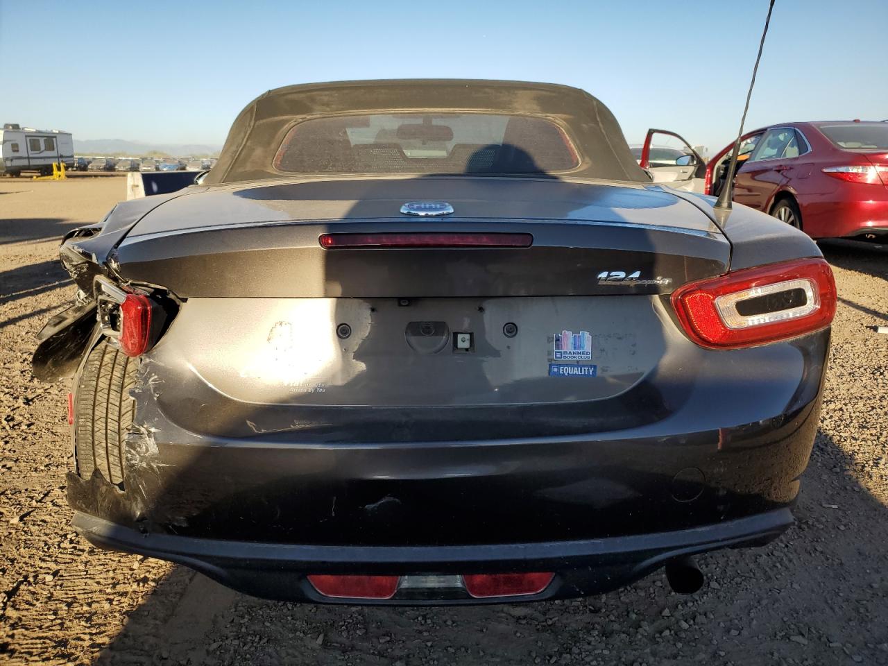 Lot #3302084131 2018 FIAT 124 SPIDER CLASSICA