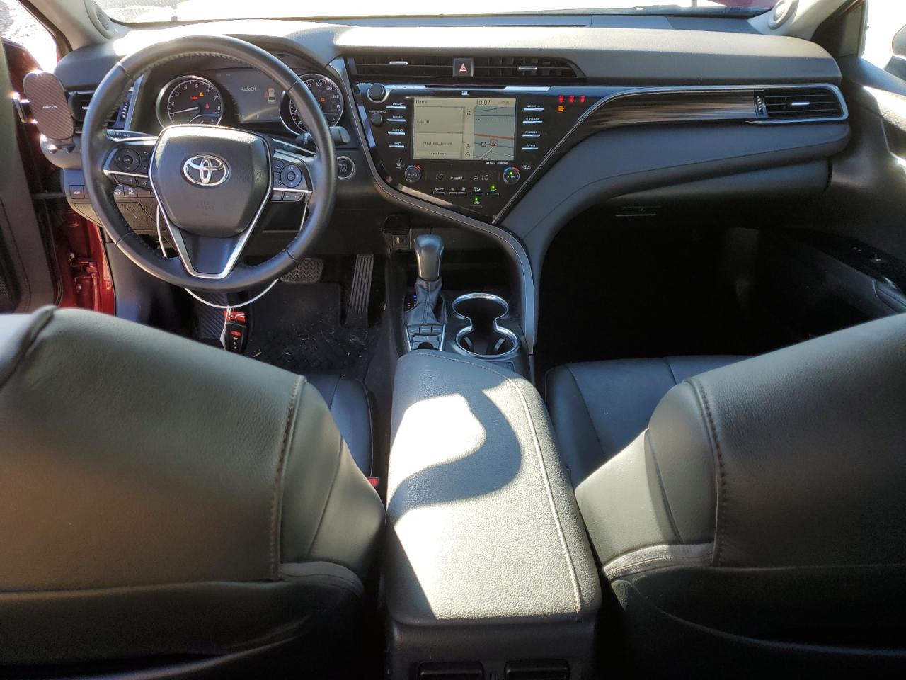 TOYOTA CAMRY XSE