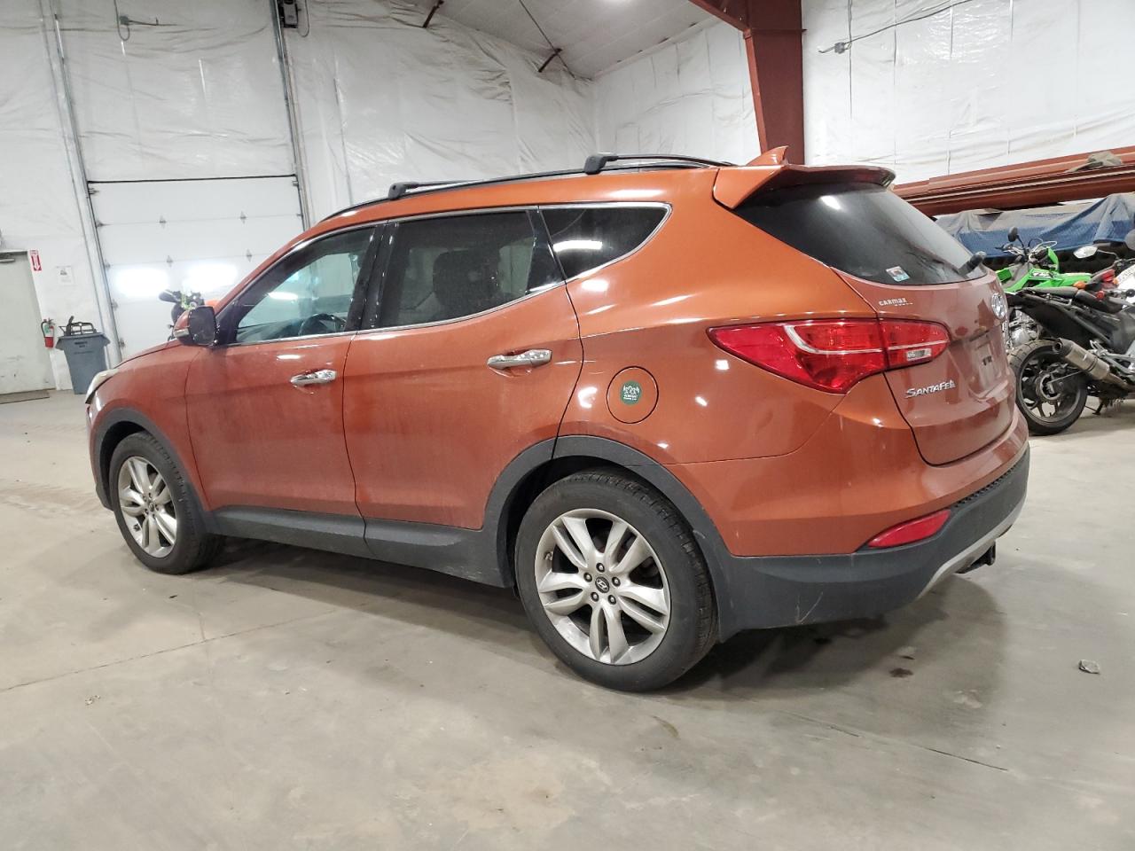 Lot #3319007323 2013 HYUNDAI SANTA FE S
