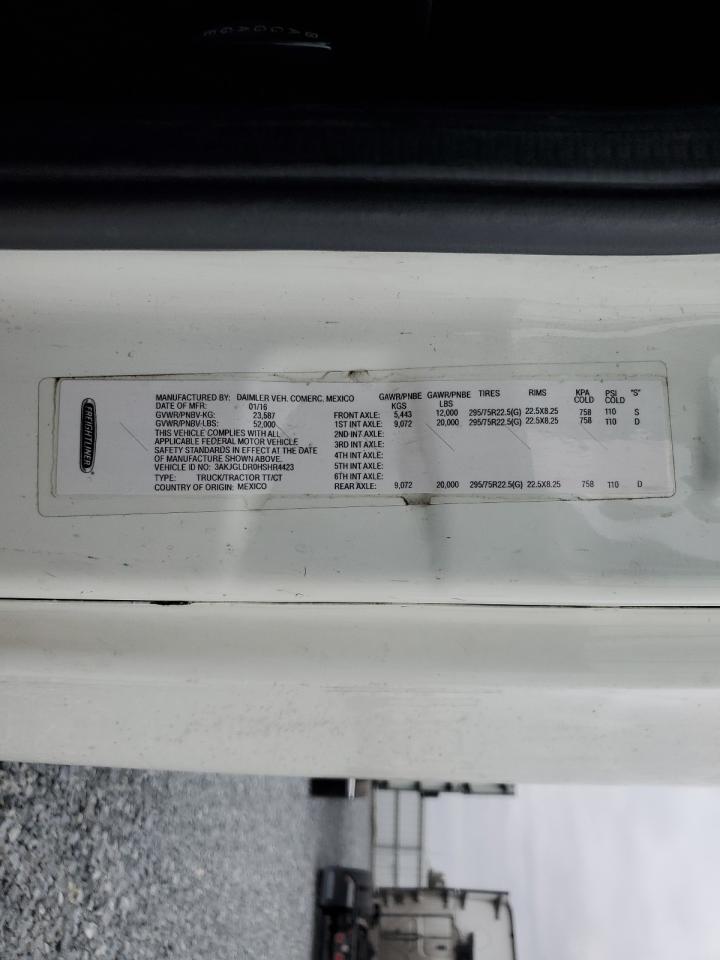 Lot #3278850081 2017 FREIGHTLINER CASCADIA 1